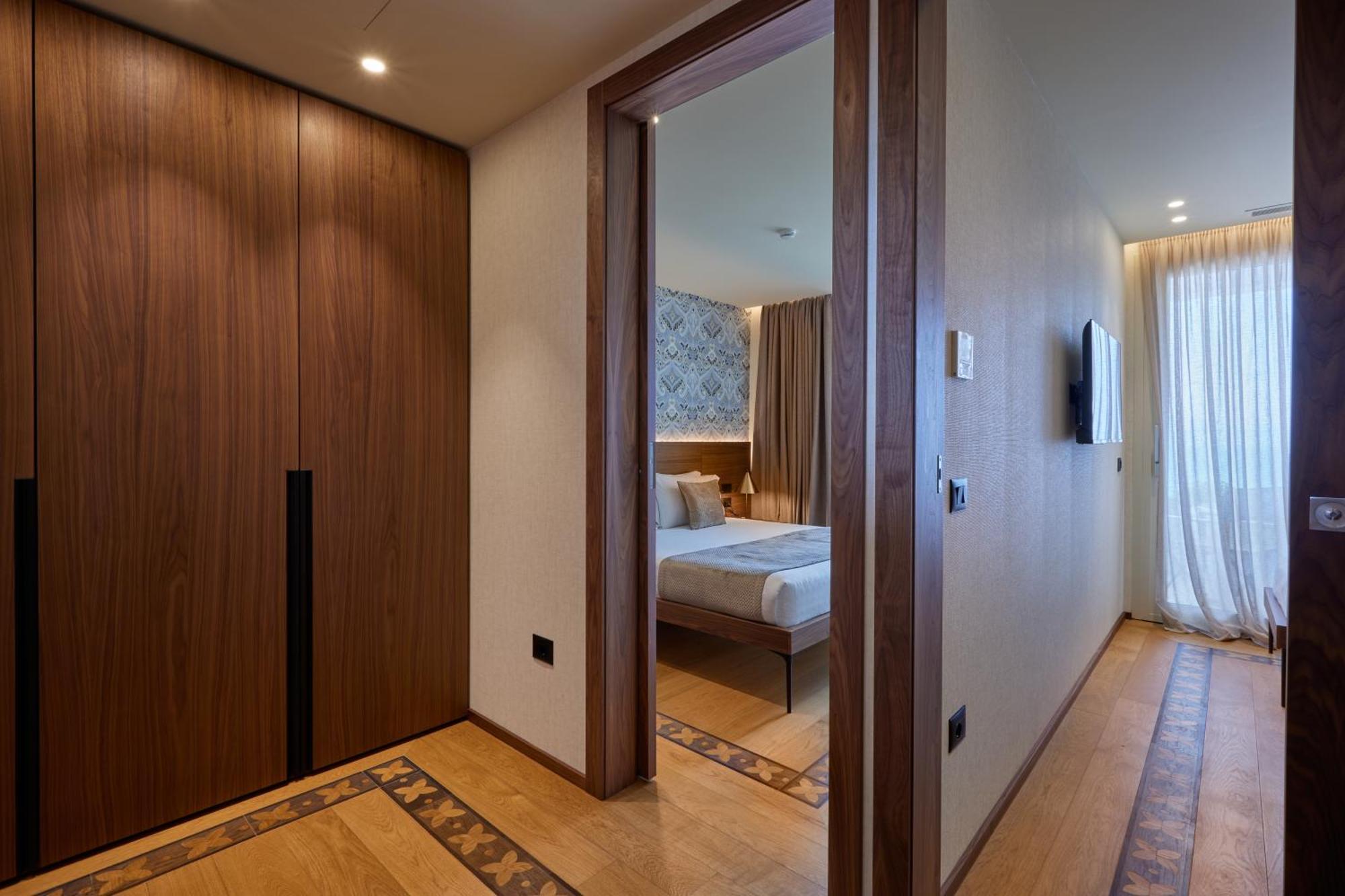 Valis Luxury Hotel Влёра Экстерьер фото