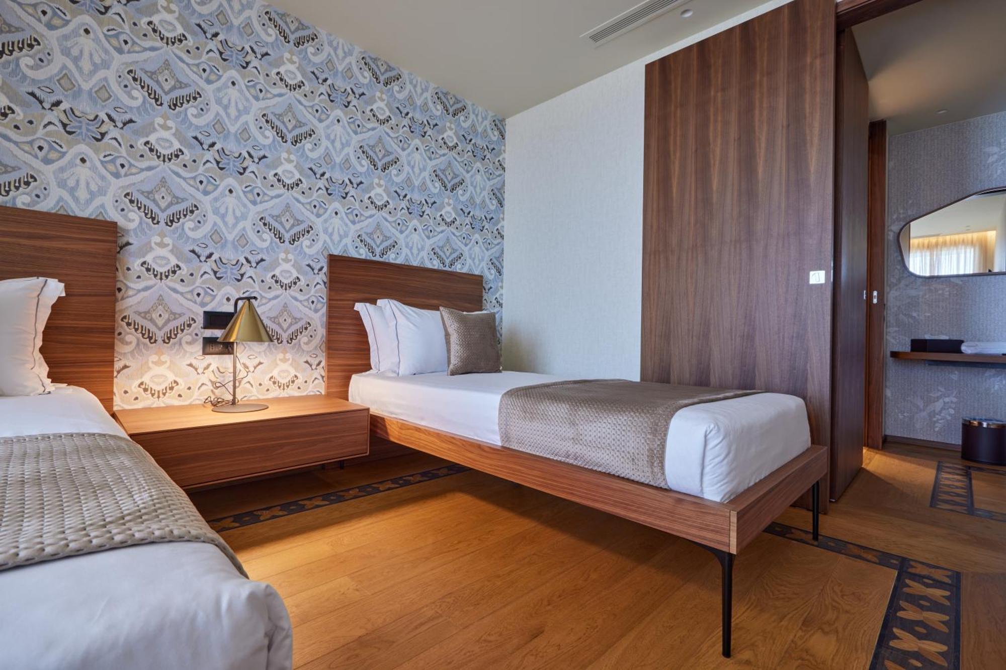 Valis Luxury Hotel Влёра Экстерьер фото