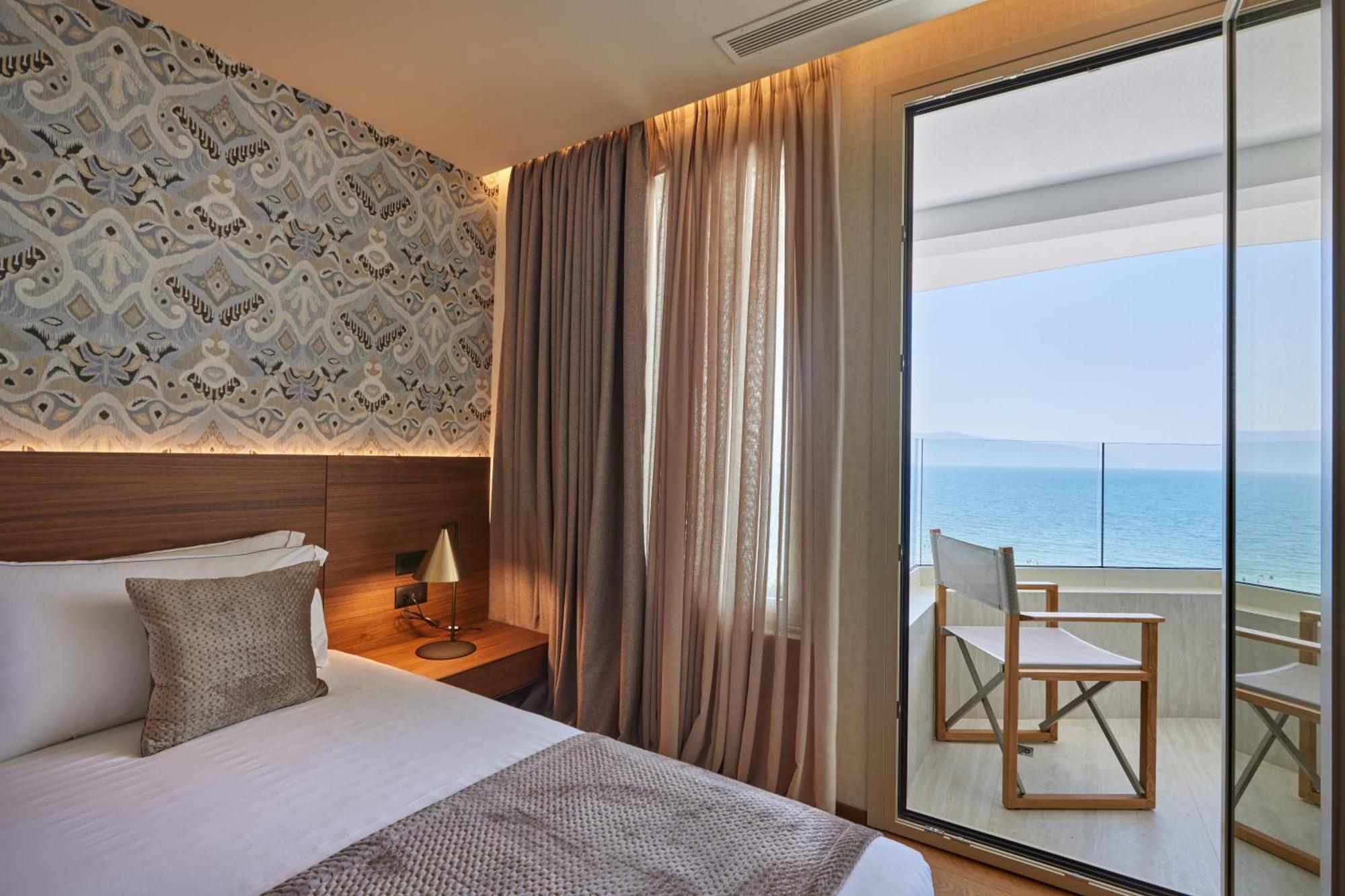 Valis Luxury Hotel Влёра Экстерьер фото