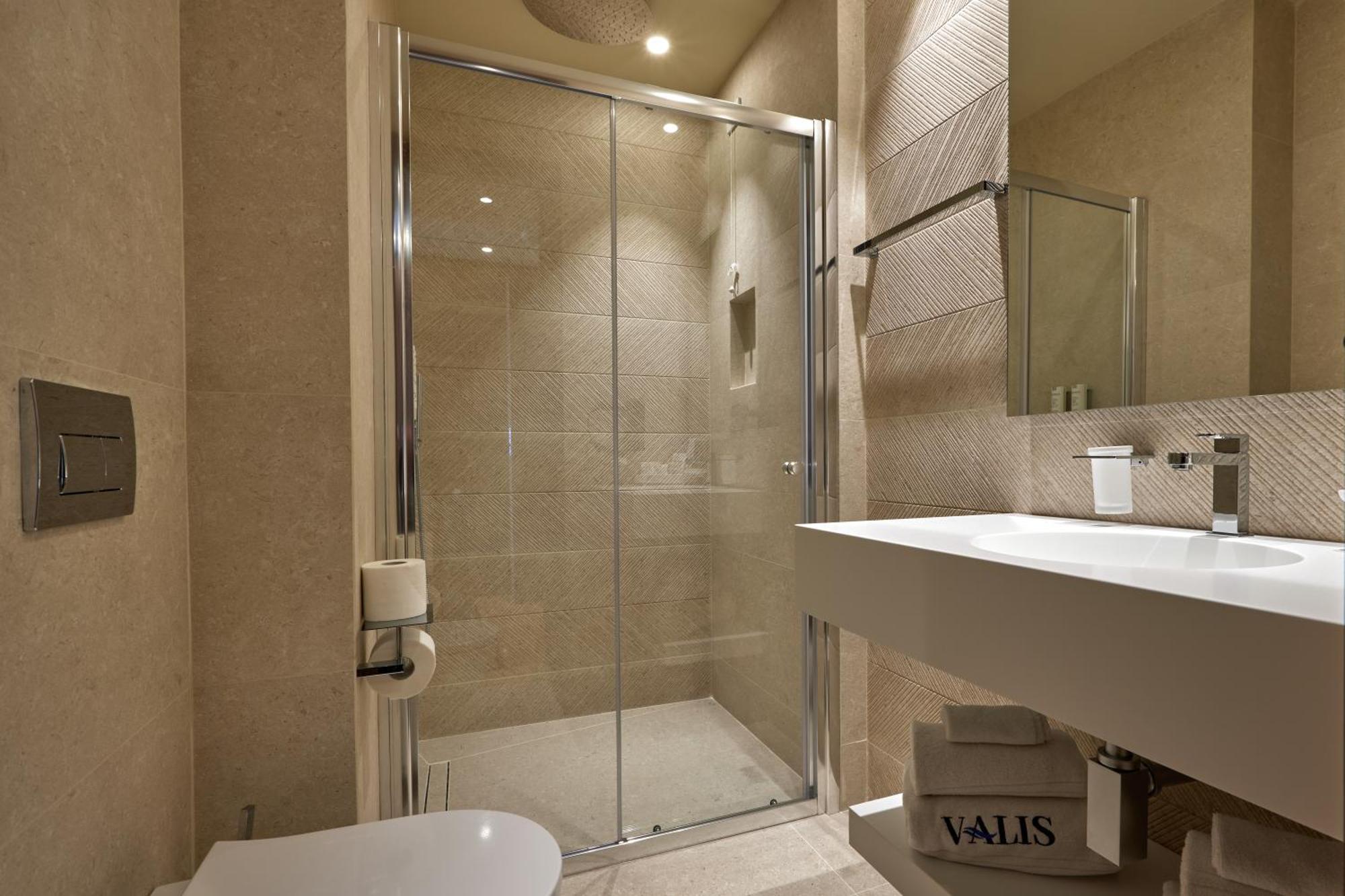 Valis Luxury Hotel Влёра Экстерьер фото